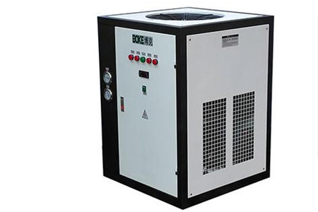 買風冷箱式冷水機時遇到低報價應該怎么辦？